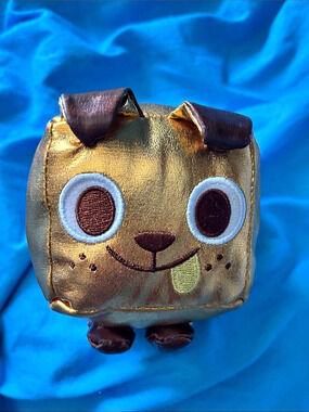 Big Games Pet Simulator X Series 1 Gold Dog Plush Gold Dog Plush